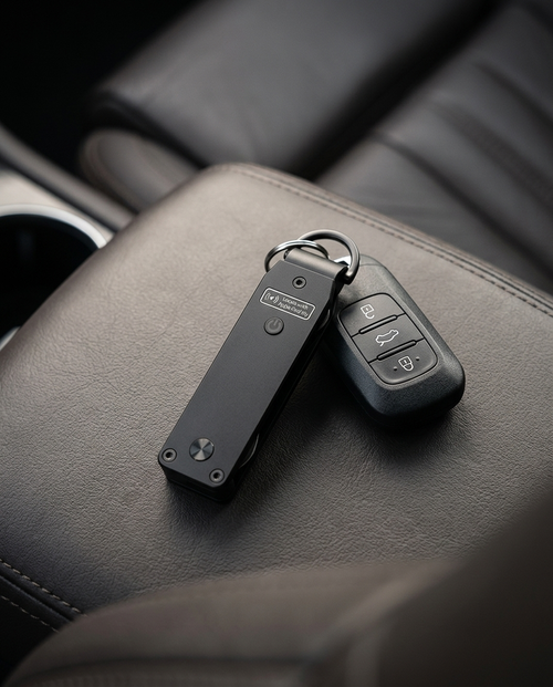 Datum Key Organiser preso à chave do carro